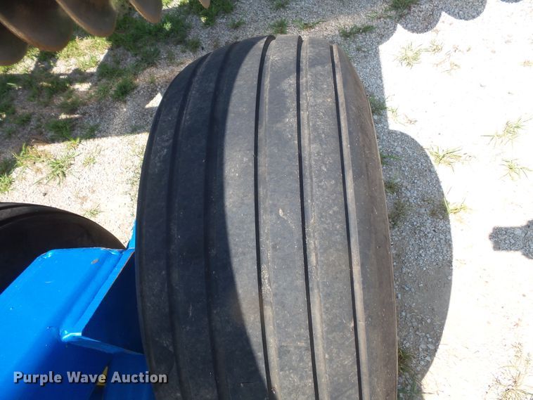 image for item FM9707 Landoll 7410-14 tandem disk