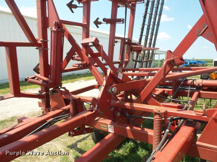 image for item FM9708 Sunflower 5034-29 field cultivator