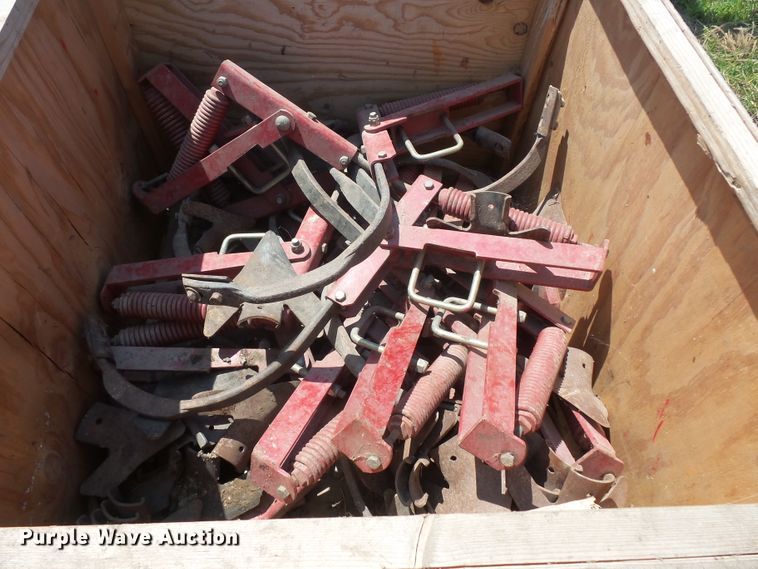 image for item FM9708 Sunflower 5034-29 field cultivator