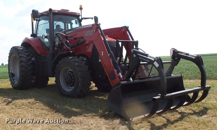 image for item FM9711 2013 Case IH Magnum 210 MFWD tractor