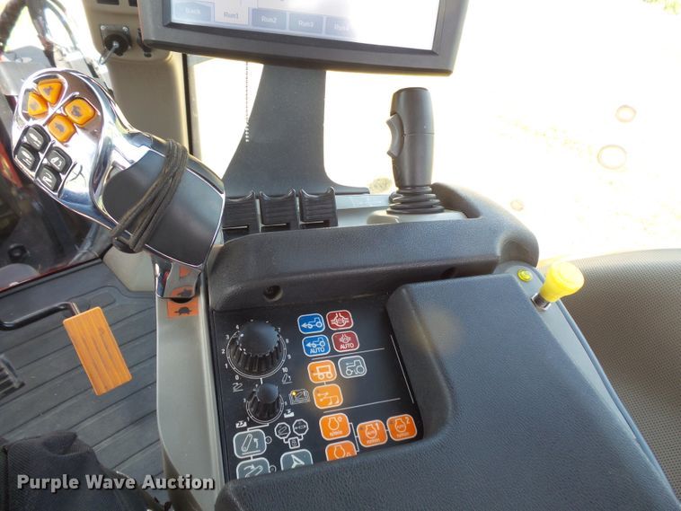 image for item FM9711 2013 Case IH Magnum 210 MFWD tractor