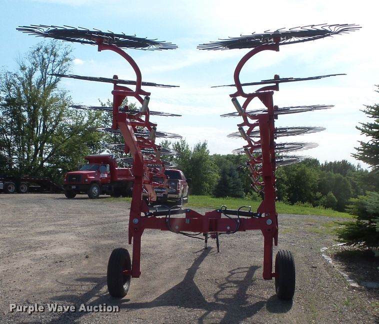 image for item FM9744 Tonutti Power Rake hay rake