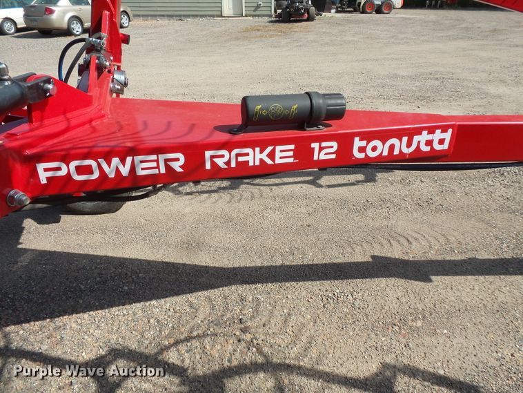 image for item FM9744 Tonutti Power Rake hay rake