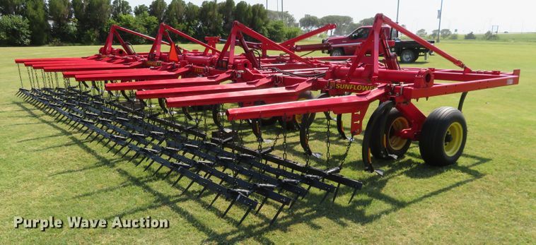 image for item FV9014 2002 Sunflower chisel