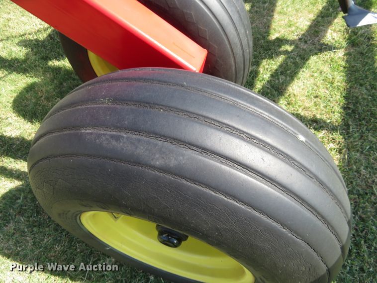 image for item FV9014 2002 Sunflower chisel