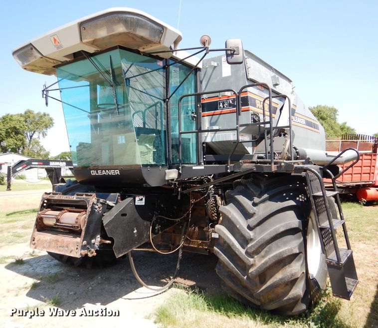 image for item FY9596 1994 Gleaner R62 RWA combine