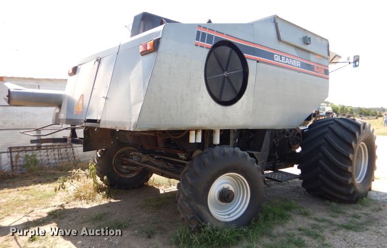 image for item FY9596 1994 Gleaner R62 RWA combine