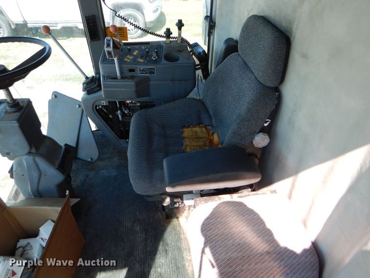 image for item FY9596 1994 Gleaner R62 RWA combine