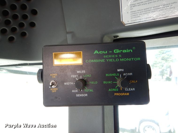 image for item FY9596 1994 Gleaner R62 RWA combine