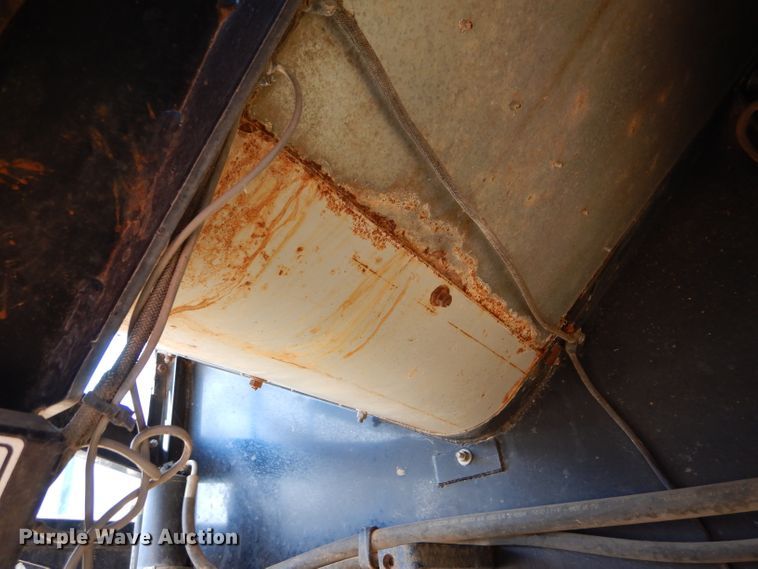 image for item FY9596 1994 Gleaner R62 RWA combine