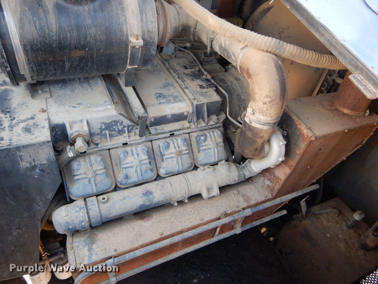 image for item FY9596 1994 Gleaner R62 RWA combine