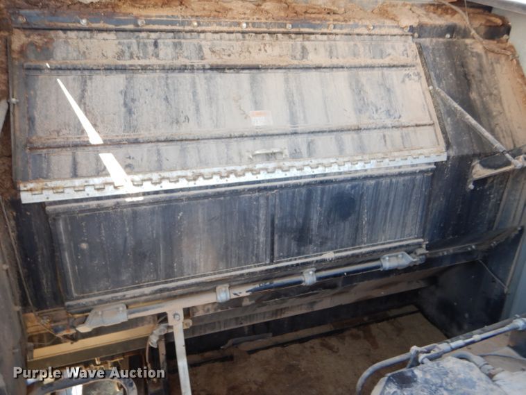 image for item FY9596 1994 Gleaner R62 RWA combine