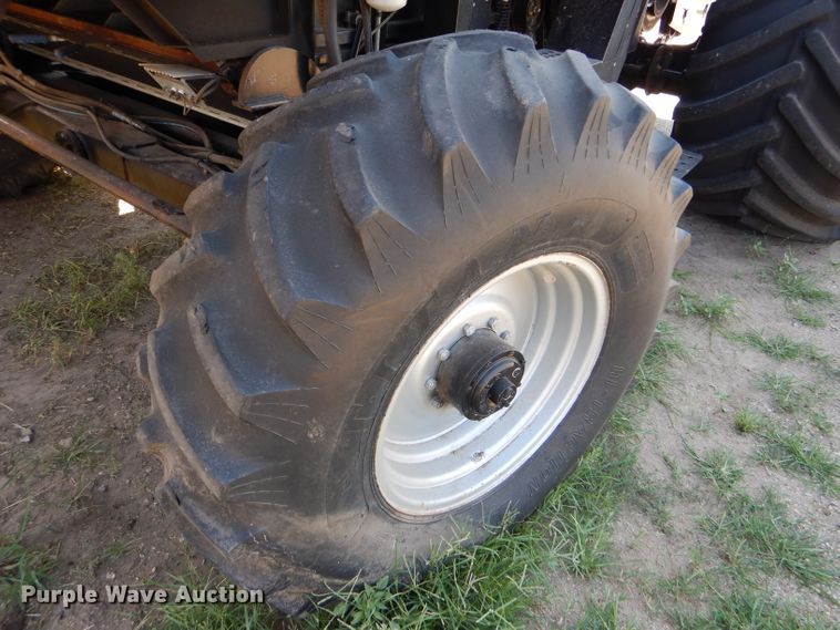 image for item FY9596 1994 Gleaner R62 RWA combine