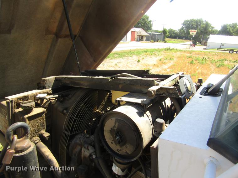 image for item FY9599 SpraCoupe 3640 sprayer