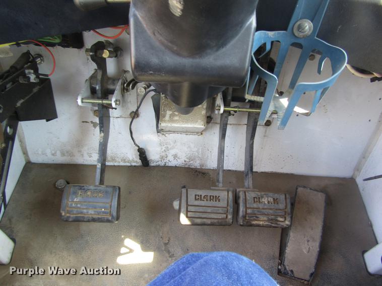 image for item FY9599 SpraCoupe 3640 sprayer