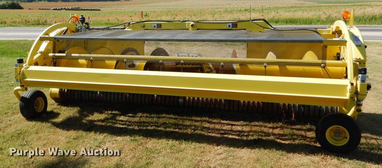 image for item FY9603 John Deere 645C forage head