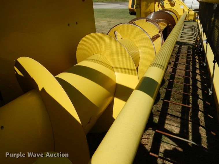 image for item FY9603 John Deere 645C forage head