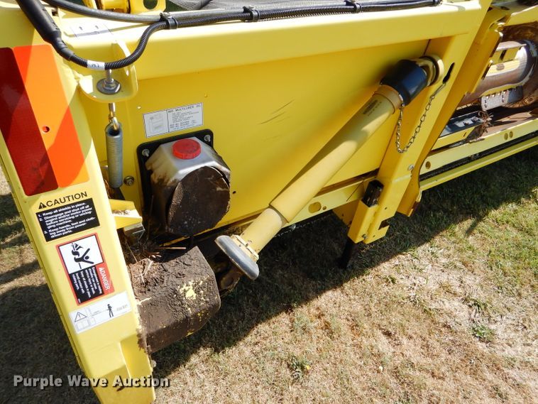 image for item FY9603 John Deere 645C forage head