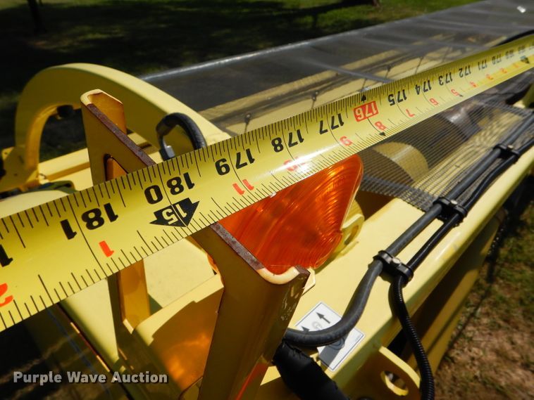 image for item FY9603 John Deere 645C forage head