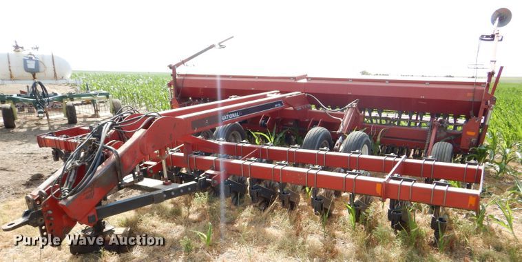 image for item FY9625 International 5400 Mulch Till grain drill