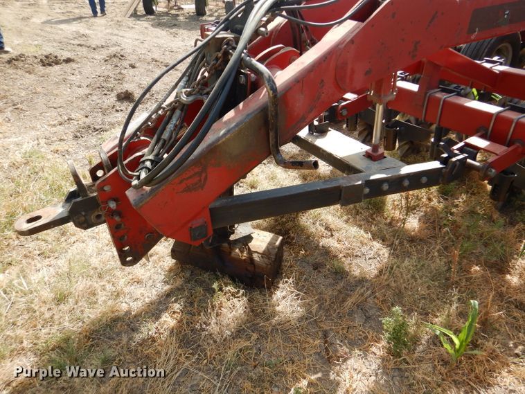 image for item FY9625 International 5400 Mulch Till grain drill