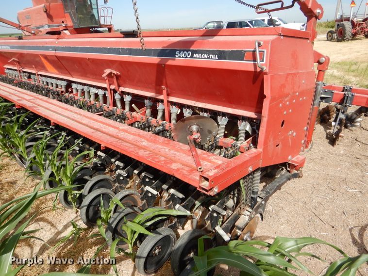 image for item FY9625 International 5400 Mulch Till grain drill