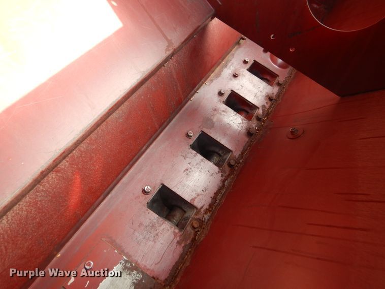 image for item FY9625 International 5400 Mulch Till grain drill