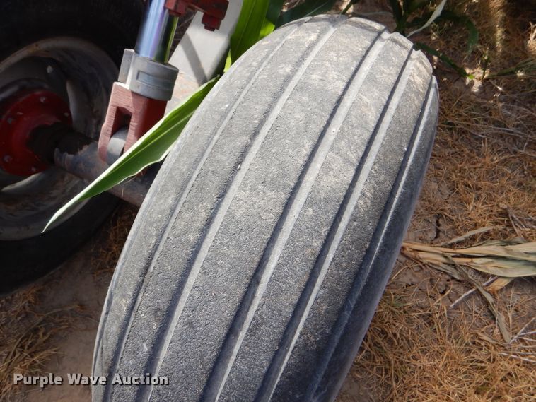 image for item FY9625 International 5400 Mulch Till grain drill