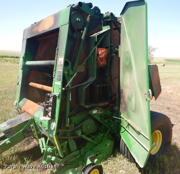 image for item FY9636 2012 John Deere 568  Mega Wide Plus round baler
