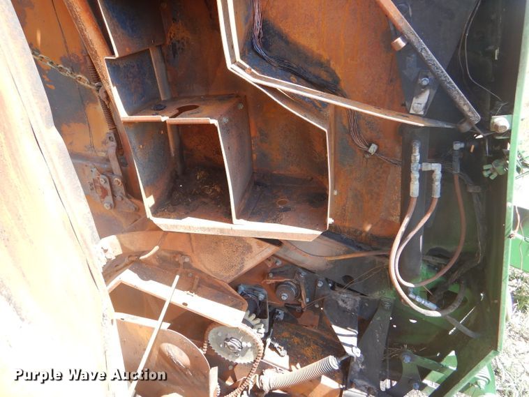 image for item FY9636 2012 John Deere 568  Mega Wide Plus round baler