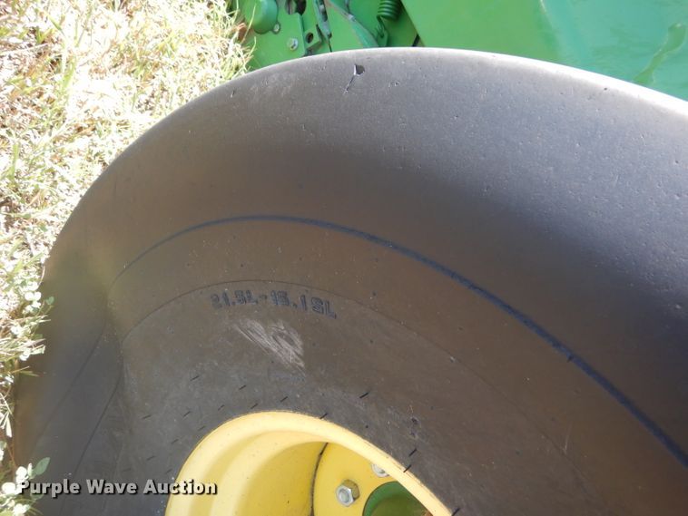 image for item FY9636 2012 John Deere 568  Mega Wide Plus round baler