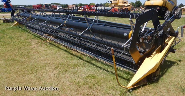 image for item FY9637 2015 Honey Bee SP36 Grain Belt rigid draper swather head
