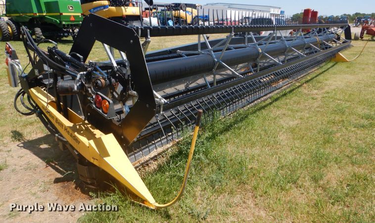 image for item FY9637 2015 Honey Bee SP36 Grain Belt rigid draper swather head