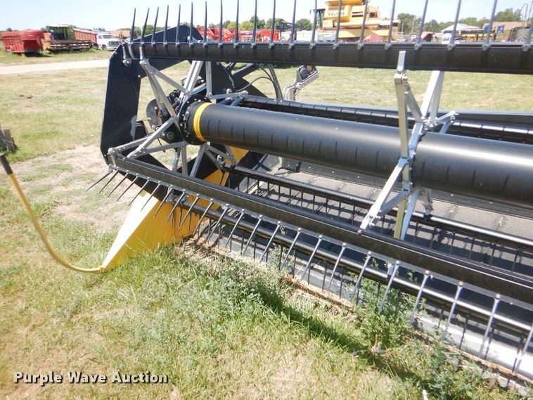 image for item FY9637 2015 Honey Bee SP36 Grain Belt rigid draper swather head