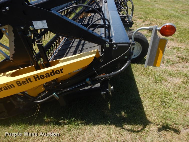 image for item FY9637 2015 Honey Bee SP36 Grain Belt rigid draper swather head