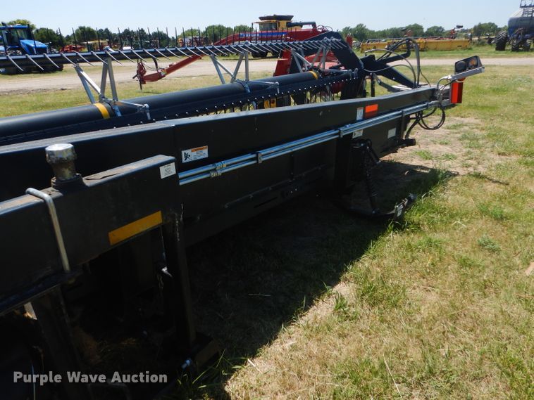 image for item FY9637 2015 Honey Bee SP36 Grain Belt rigid draper swather head