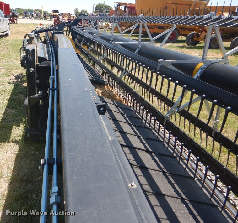 image for item FY9637 2015 Honey Bee SP36 Grain Belt rigid draper swather head