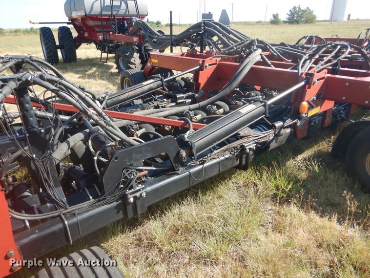 image for item FY9685 Case IH SDX40 no-till air seeder