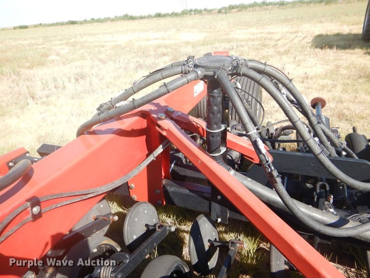 image for item FY9685 Case IH SDX40 no-till air seeder