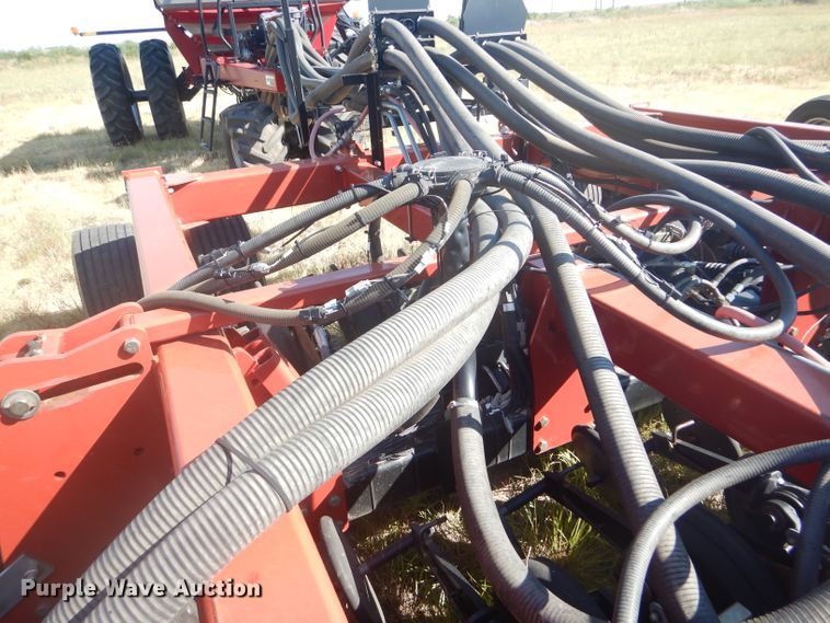 image for item FY9685 Case IH SDX40 no-till air seeder