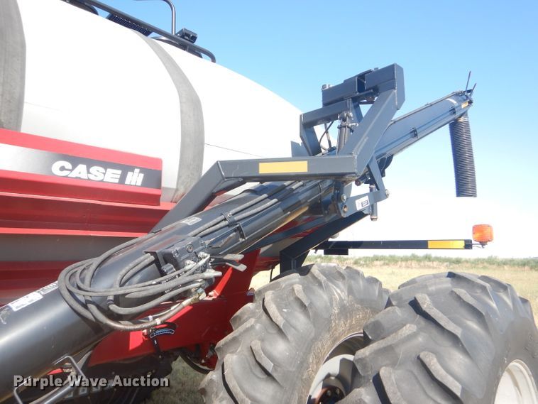 image for item FY9685 Case IH SDX40 no-till air seeder