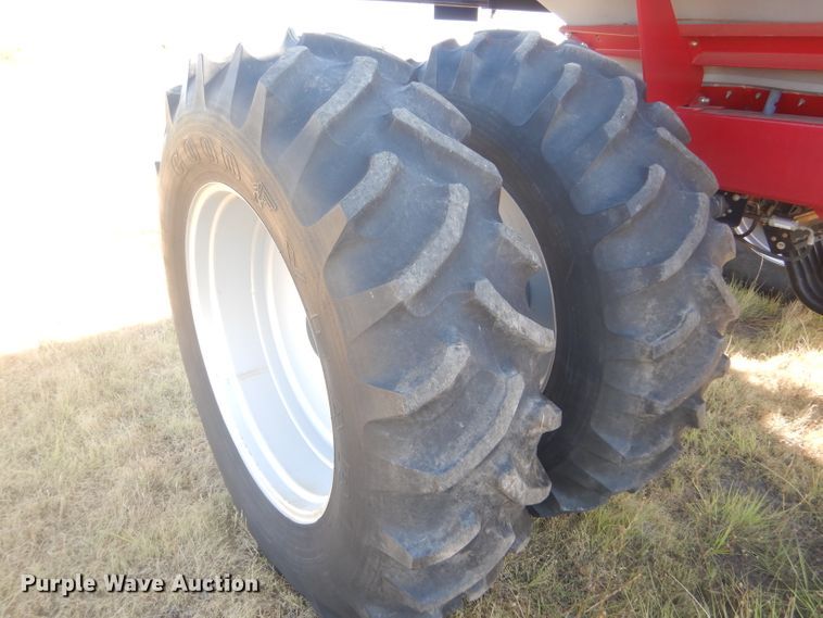 image for item FY9685 Case IH SDX40 no-till air seeder