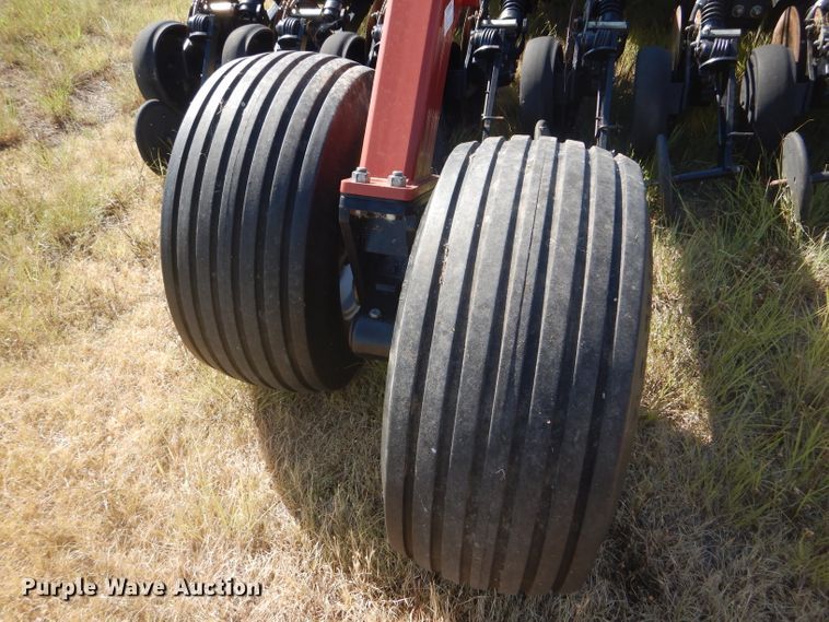 image for item FY9685 Case IH SDX40 no-till air seeder