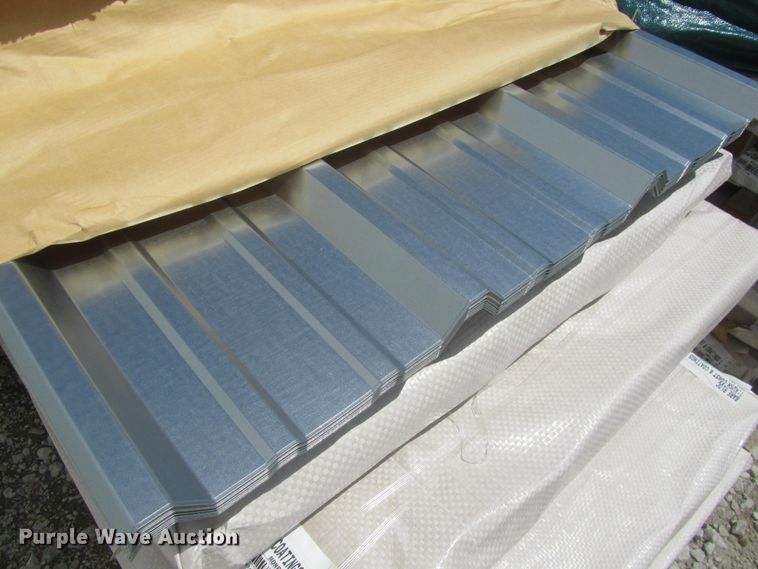image for item G1862 (120) sheets of metal siding/roofing