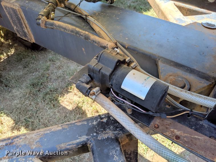 image for item G1869 CrustBuster 4030 All Plant grain drill