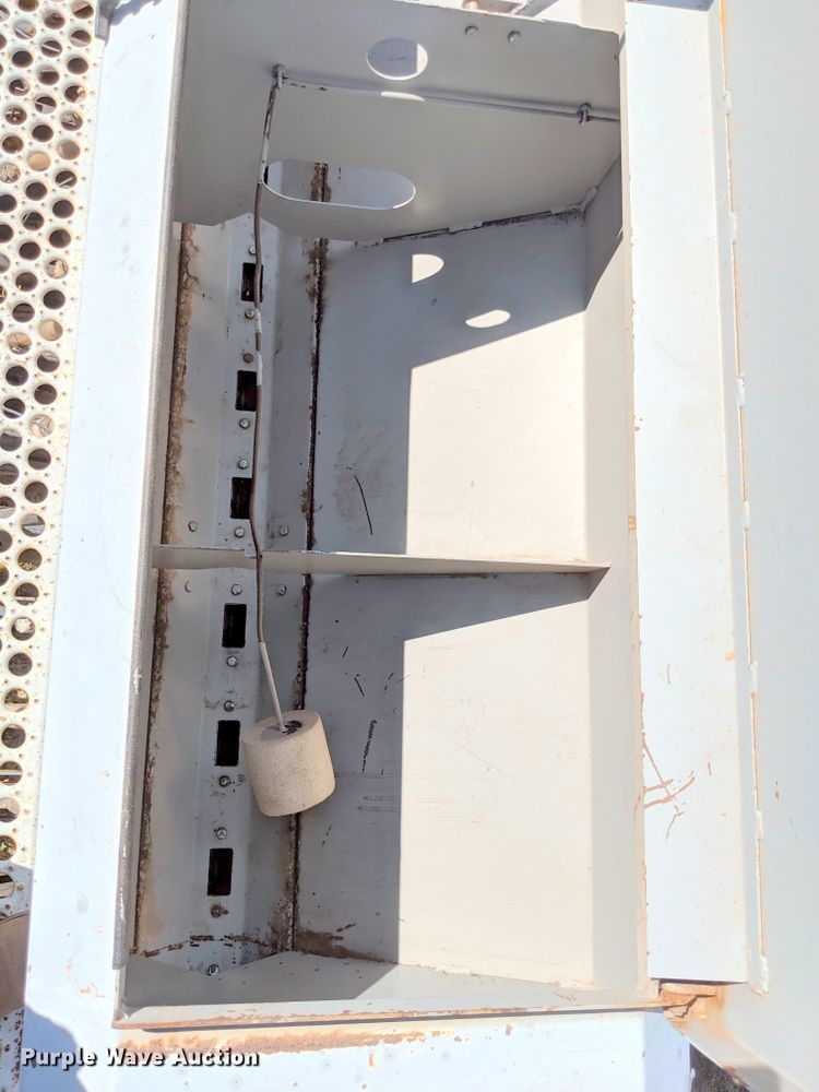 image for item G1869 CrustBuster 4030 All Plant grain drill