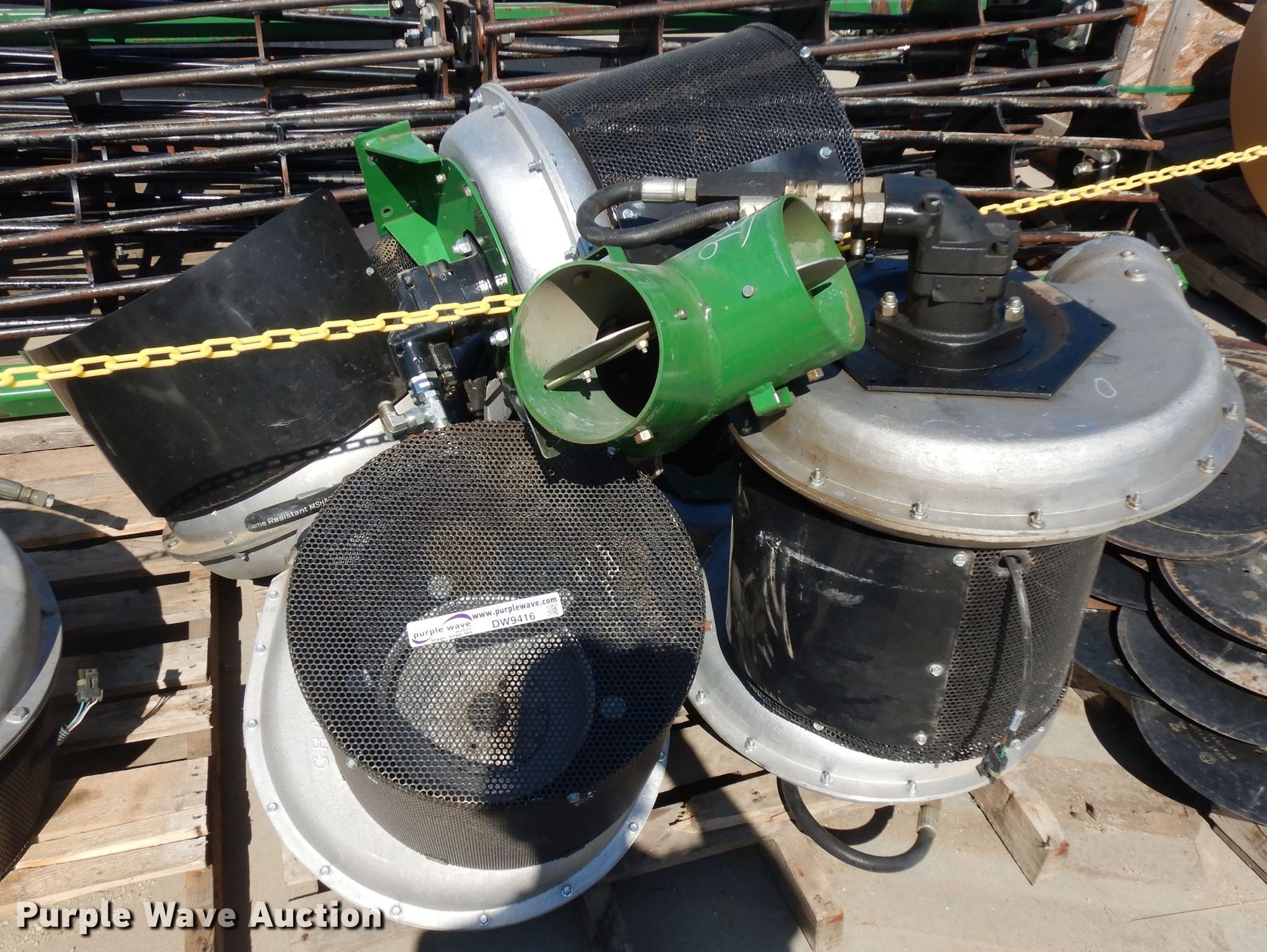 (5) Crary hydraulic fans in Assaria, KS Item DW9416 sold Purple Wave