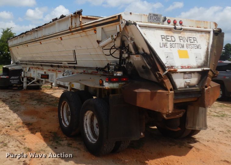 image for item DD3017 2003 Red River LB237 live bottom trailer