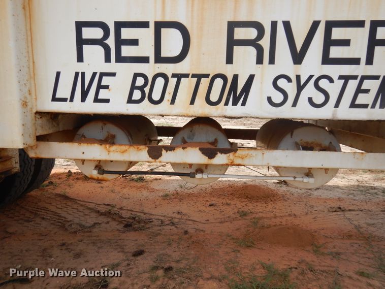 image for item DD3017 2003 Red River LB237 live bottom trailer