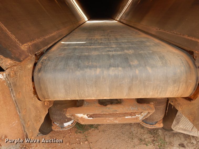 image for item DD3017 2003 Red River LB237 live bottom trailer